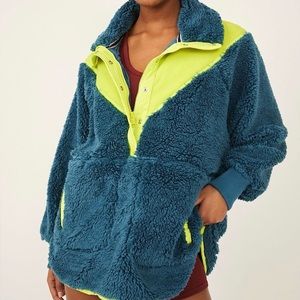 Brand new Free People Movement Pullover